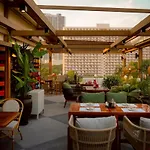 Hotel Tribe 3*