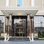 Lk Grand Empire โรงแรม 5*