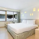 Sunshine & Residences โรงแรม