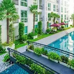 Bright Corner Apartment, Central Location