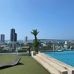 Студия Water Park Condominium