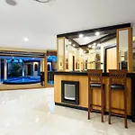 วิลล่า Luxury Pool T1 Near Walking Street 5br 9 Persons *