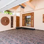 Luxury Pool T1 Near Walking Street 5br 9 Persons Pattaya