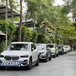 Ip Plus Pool Villa Pattaya