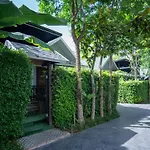 Ip Plus Pool Villa Pattaya