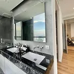 Sea View Amazing 2 Bed Room-mesmerizing Views Apartment Pattaya