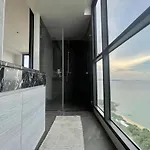 Sea View Amazing 2 Bed Room-mesmerizing Views *