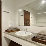อพาร์ทเม้น Sea View View Talay 7 *