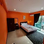 Aparthotel Peter's House *