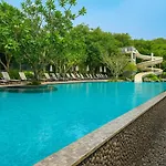 Luxury Hill Pool View Near Beach And Walking Street In Pattaya