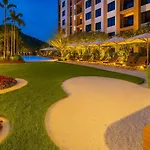 Luxury Hill Pool View Near Beach And Walking Street In Pattaya