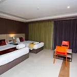 โรงแรม Grande Classic 3*