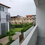 Srinn Hotel Pattaya Klang