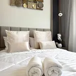 Villa Zensiri Stylish Brand New Pool Pattaya