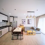 Apartment The Base Sea View Pattaya