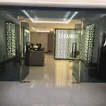 Titanic Residence-7 Minute Walk To The Pattaya