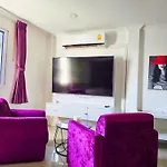 Titanic Residence-7 Minute Walk To The Beach