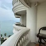 Apartment Sky Sea View