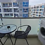 Grand Avenue 2Bedroom Central Pattaya By Fantaseabeach