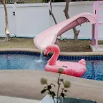 Margarita Pool Villa *