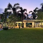 B52 Pool Villa Pattaya