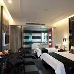 Long Beach Garden Hotel & Pavilions