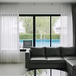 Pool Villa Chi Chan Pattaya
