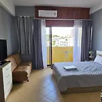 Thepthip Mansion Condo
