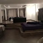 อพาร์ทเม้น 115sqm Type Jacucci - 301 Pattaya
