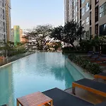 Apartment The Base In Pattaya