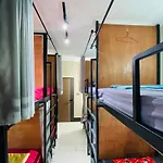 Hostel Jomstay *