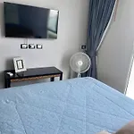 Hill And Super Seaview Apartment
