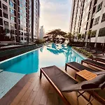 Awesome Location Apartment Pattaya