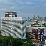 The Base Condo Central Pattaya Sea View Room