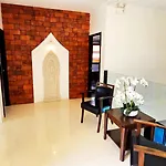 Wowland Luxury Pool Walking Street Villa Pattaya
