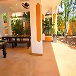 Wowland Luxury Pool Villa Pattaya Walking Street
