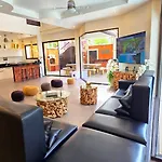 Tucheland Luxury Pool Villa Pattaya Walking Street