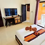 Tucheland Luxury Pool Walking Street Pattaya