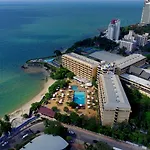 Dusit Thani Resort