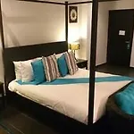 Hotel The Venue 3*