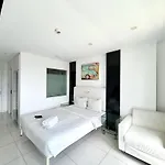 Apartment Center By K