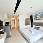Center By K Pattaya