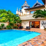 Potterland Luxury Pool Villa Pattaya Walking Street 6 Bedrooms