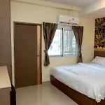 Sea โรงแรม