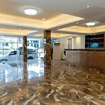 โรงแรม Sea