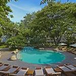 Woodlands Hotel And Resort Pattaya