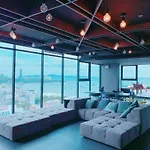 The Base Sea View Holiday Inn Central Pattaya