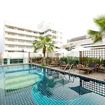 Sunshine & Residences Pattaya