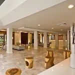 Sunshine & Residences โรงแรม 3*