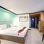 Bella Metro Hotel 3*